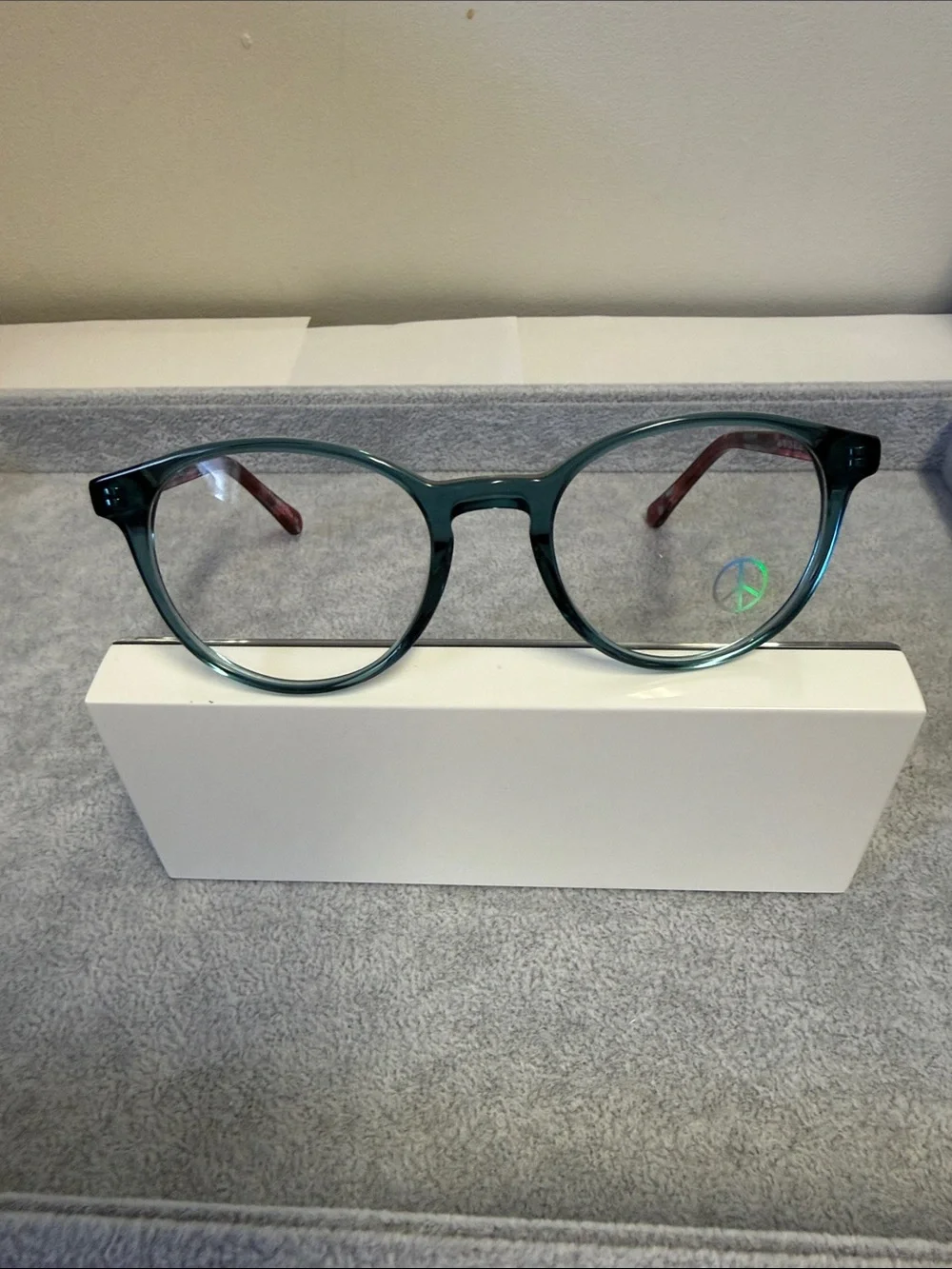 NWOT Ideal Optics Now Round Teal Blue / Green Plastic Eyeglasses Eyesize 46